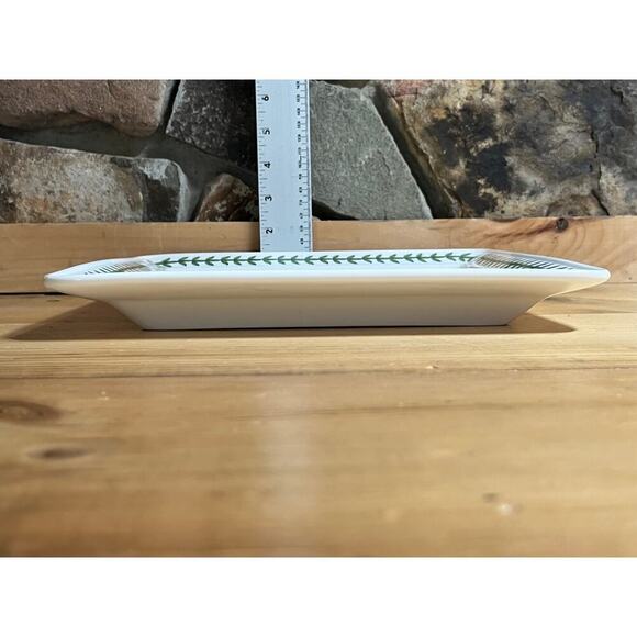 Portmeirion Botanic Gardens Square Dinner Plate 11" Clematis Florida Flower. - Picture 6 of 6